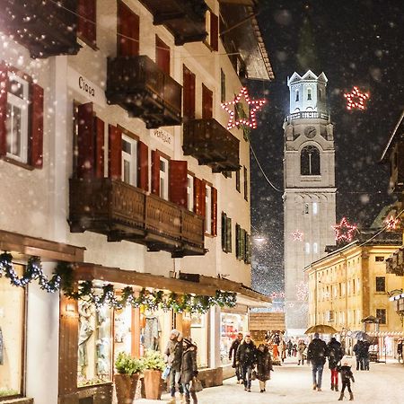 Dependance Hotel Corona Cortina d'Ampezzo Exterior foto